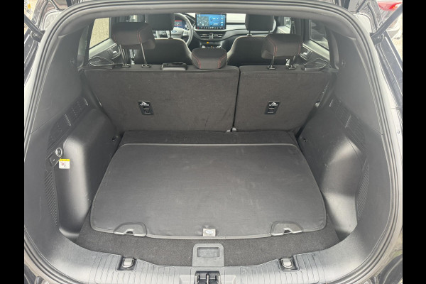 Ford Kuga 2.5 PHEV ST-Line 243pk | Nieuw Model | Orig. NL auto | Wegklapbare trekhaak | Winter Pack | 2.100kg trekgewicht | Achteruitrijcamera