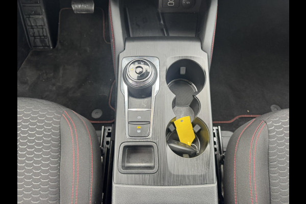 Ford Kuga 2.5 PHEV ST-Line 243pk | Nieuw Model | Orig. NL auto | Wegklapbare trekhaak | Winter Pack | 2.100kg trekgewicht | Achteruitrijcamera