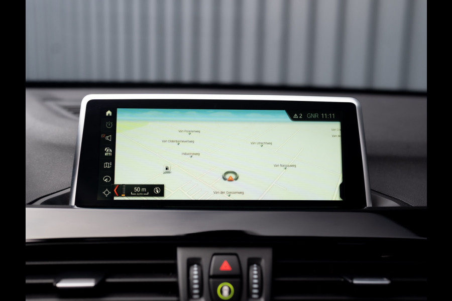 BMW X1 sDrive20i High Executive | Trekhaak afnb. | Panodak | Head Up | Camera | Elk. A-klep | Leder | Prijs Rijklaar!!