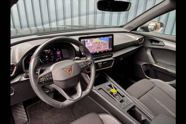 CUPRA Formentor 1.4 e-Hybrid Adrenaline | Elk. A-klep | Camera | 19'' | Stoelverw. | Prijs Rijklaar!!