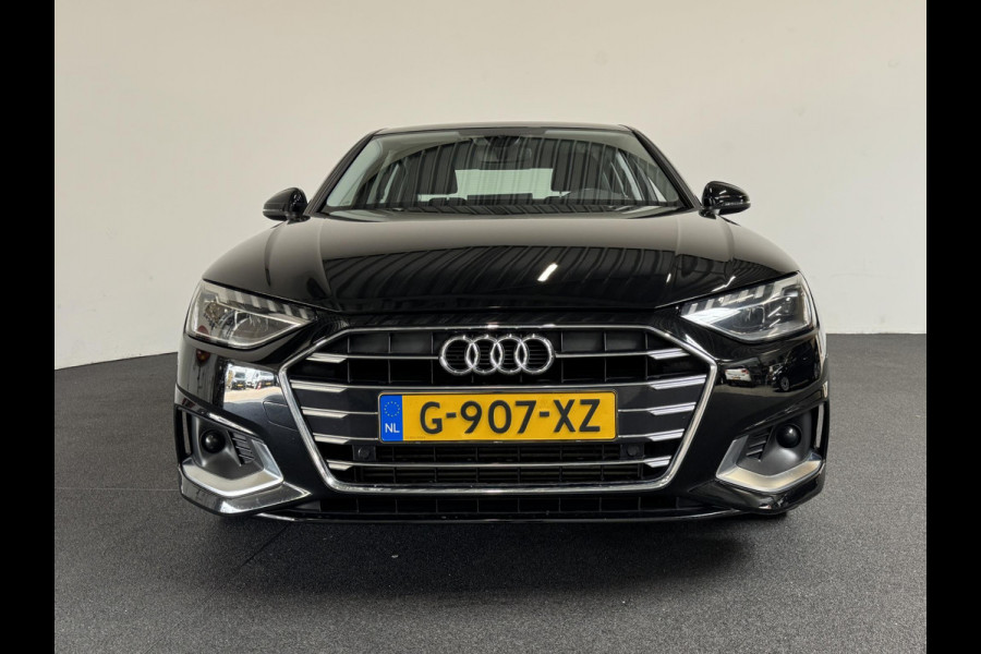 Audi A4 Limousine 35 TFSI Launch edition Business Automaat Navigatie Climate Control Trekhaak