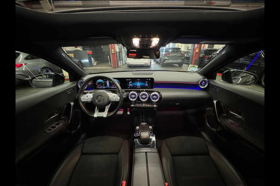 Mercedes-Benz A-Klasse 200 AMG Pano|Night|Sfeer|Burm|A35 Pack