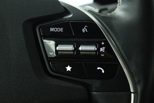 Kia Ev6 GT-Line 77.4 kWh 100% SOH (PANORAMADAK, STOELVERWARMING/KOELING, STUURVERWARMING, CAMERA, ELEKTR STOELEN, SFEERVERLICHTING