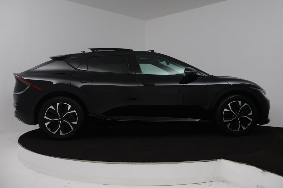 Kia Ev6 GT-Line 77.4 kWh 100% SOH (PANORAMADAK, STOELVERWARMING/KOELING, STUURVERWARMING, CAMERA, ELEKTR STOELEN, SFEERVERLICHTING