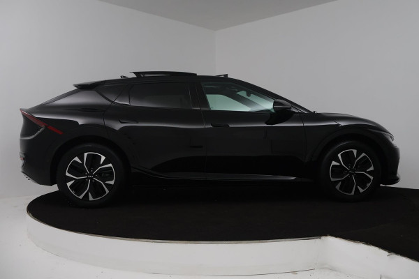 Kia Ev6 GT-Line 77.4 kWh 100% SOH (PANORAMADAK, STOELVERWARMING/KOELING, STUURVERWARMING, CAMERA, ELEKTR STOELEN, SFEERVERLICHTING
