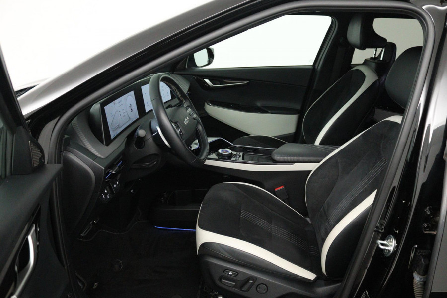 Kia Ev6 GT-Line 77.4 kWh 100% SOH (PANORAMADAK, STOELVERWARMING/KOELING, STUURVERWARMING, CAMERA, ELEKTR STOELEN, SFEERVERLICHTING