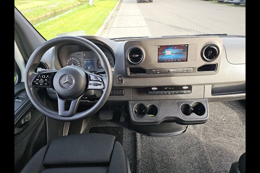 Mercedes-Benz Sprinter 316 2.2 CDI L2H2 EURO VI-D RWD Airco Camera Automaat PDC Cruise Euro6 163 PK!