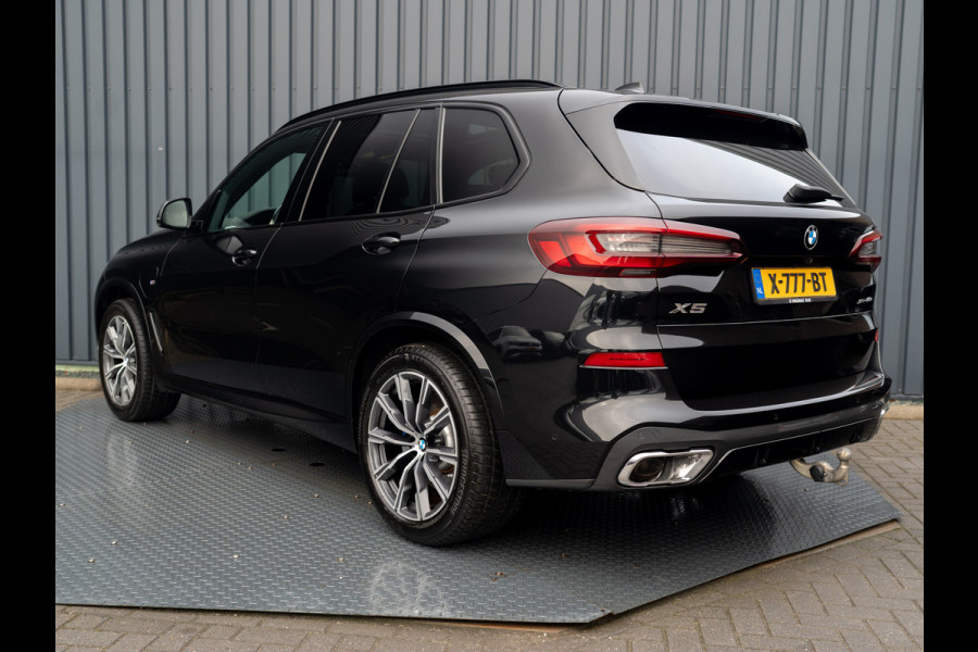 BMW X5 xDrive45e High Executive | M-Sport | Pano | Trekhaak | 360 Camera | Head Up | Luchtvering | Prijs Rijklaar!!