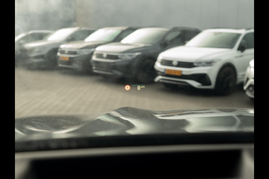 BMW X5 xDrive45e High Executive | M-Sport | Pano | Trekhaak | 360 Camera | Head Up | Luchtvering | Prijs Rijklaar!!