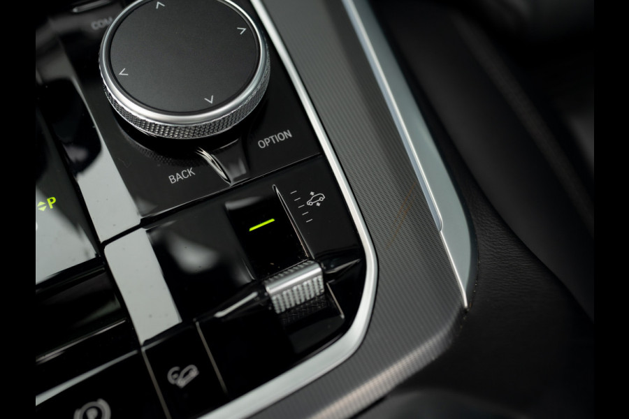 BMW X5 xDrive45e High Executive | M-Sport | Pano | Trekhaak | 360 Camera | Head Up | Luchtvering | Prijs Rijklaar!!