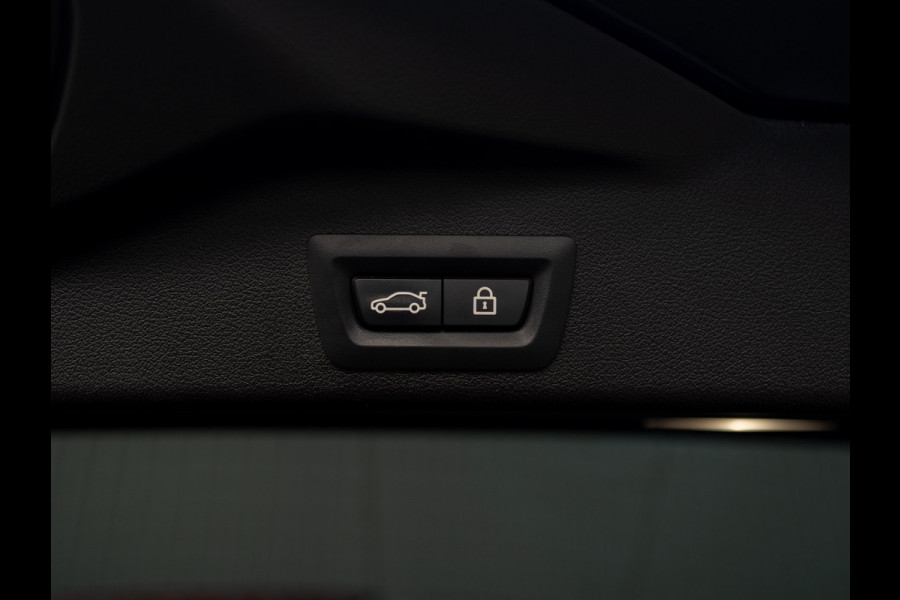 BMW X5 xDrive45e High Executive | M-Sport | Pano | Trekhaak | 360 Camera | Head Up | Luchtvering | Prijs Rijklaar!!