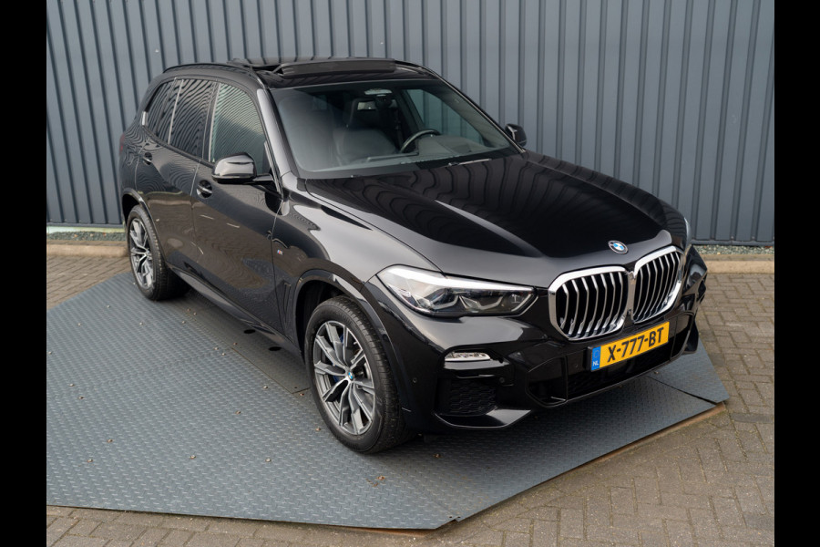BMW X5 xDrive45e High Executive | M-Sport | Pano | Trekhaak | 360 Camera | Head Up | Luchtvering | Prijs Rijklaar!!
