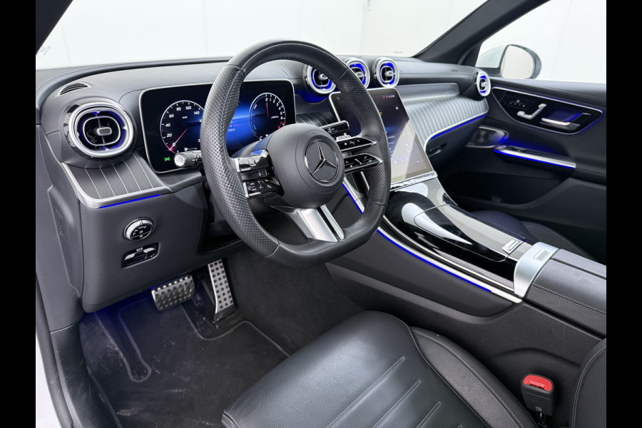 Mercedes-Benz GLC GLC 300 e 4M AMG Line | Achterasbesturing Luchtvering Trekhaak Burmester Distronic