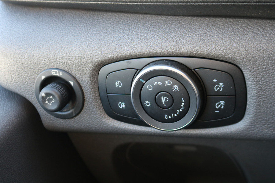 Ford Transit 2.0 TDCI 130pk L4 H3 Trend Airco 270Gr Achterdeuren