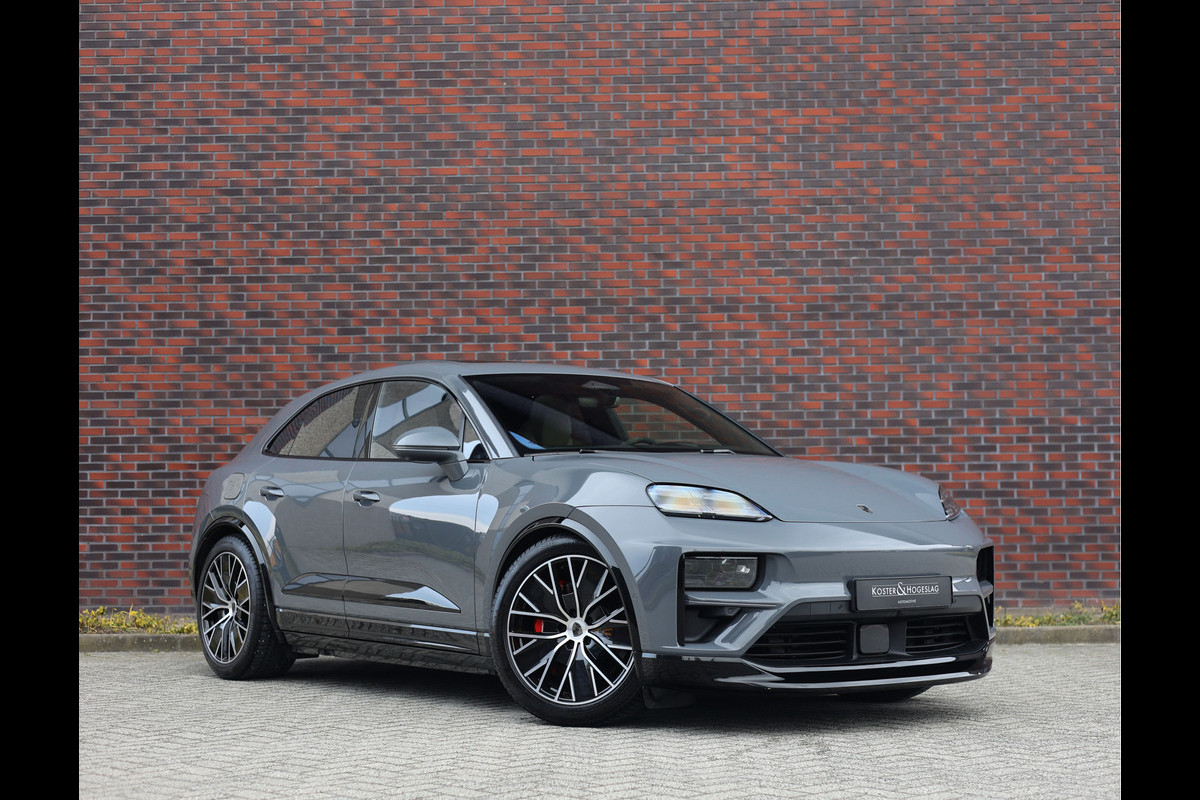 Porsche Macan Turbo 100 kWh | Sport Chrono - Pano - Pas. Display