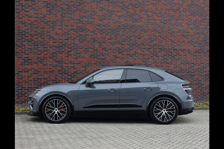 Porsche Macan Turbo 100 kWh | Sport Chrono - Pano - Pas. Display