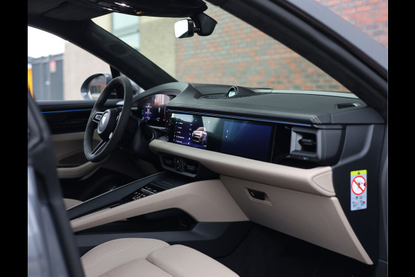 Porsche Macan Turbo 100 kWh | Sport Chrono - Pano - Pas. Display