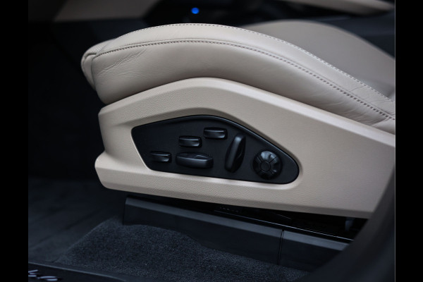 Porsche Macan Turbo 100 kWh | Sport Chrono - Pano - Pas. Display