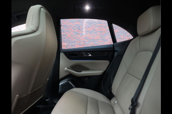 Porsche Macan Turbo 100 kWh | Sport Chrono - Pano - Pas. Display