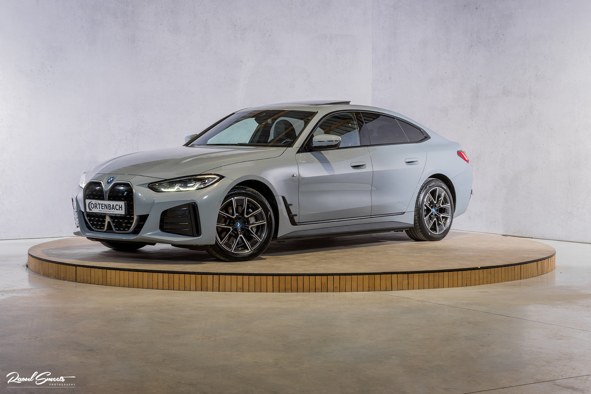 BMW i4 eDrive40 84 | M-sport | Brooklyn | Adaptive cruise | Open dak |