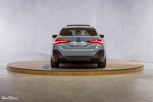 BMW i4 eDrive40 84 | M-sport | Brooklyn | Adaptive cruise | Open dak |