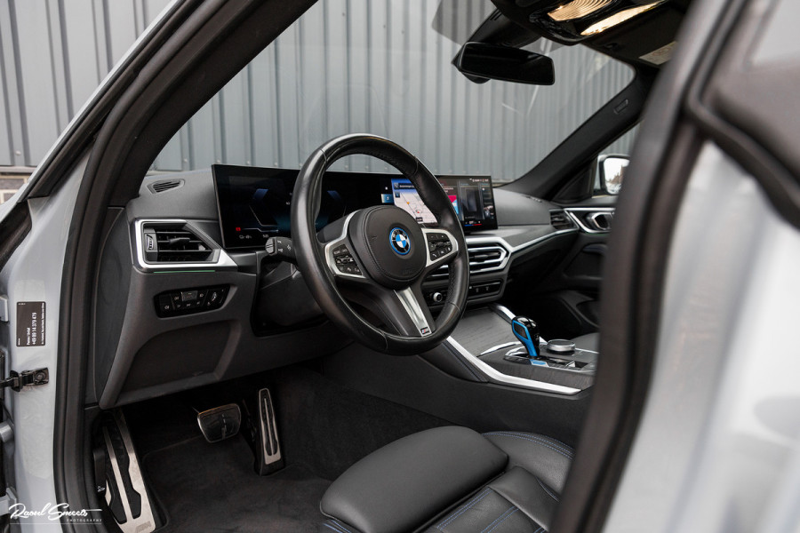 BMW i4 eDrive40 84 | M-sport | Brooklyn | Adaptive cruise | Open dak |