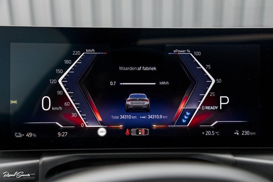 BMW i4 eDrive40 84 | M-sport | Brooklyn | Adaptive cruise | Open dak |