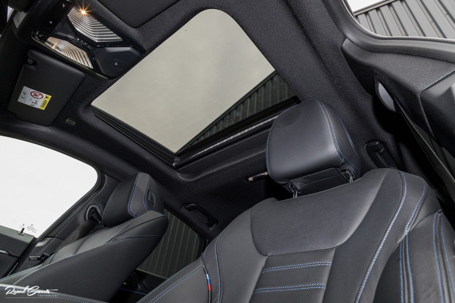 BMW i4 eDrive40 84 | M-sport | Brooklyn | Adaptive cruise | Open dak |