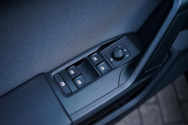 Seat Leon Sportstourer 1.0 TSI Style Business Intense