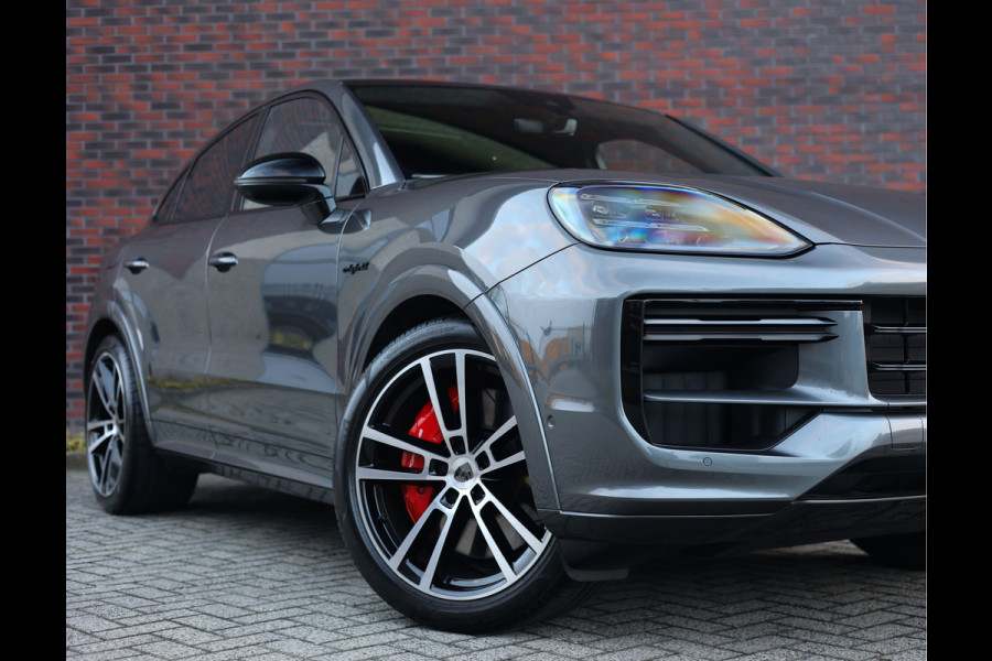 Porsche Cayenne Coupé 4.0 Turbo E-Hybrid | Quartzit - Pano - Trekhaak - Sport Chrono