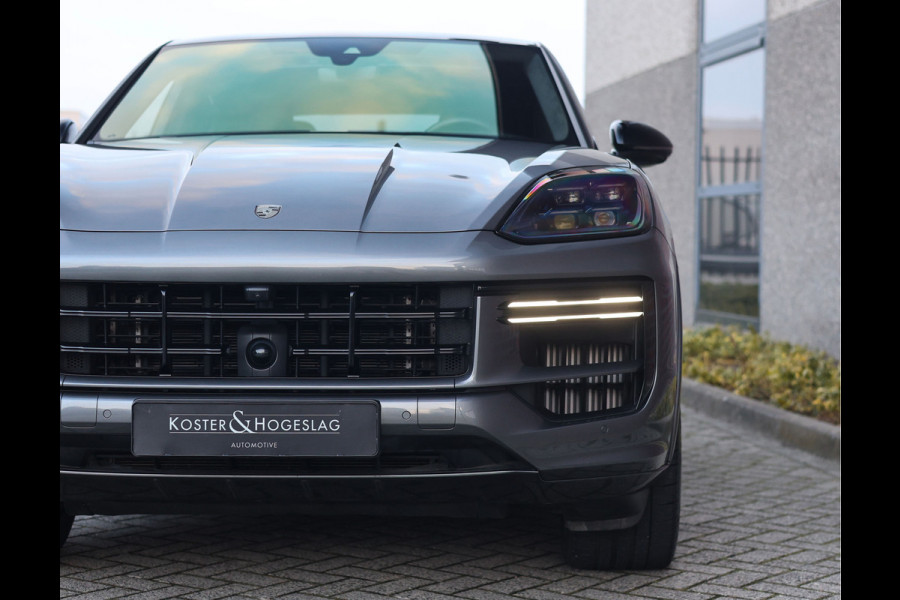 Porsche Cayenne Coupé 4.0 Turbo E-Hybrid | Quartzit - Pano - Trekhaak - Sport Chrono
