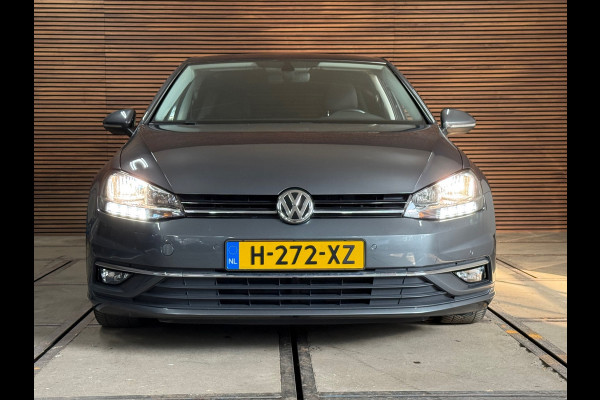 Volkswagen Golf 1.5 TSI | Black Style | Virtual | LED | ACC | Camera | Multimedia | Clima | Sportonderstel | Trekhaak | NAP |