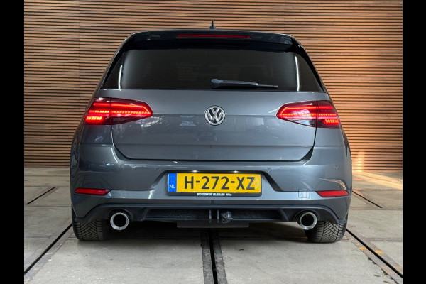 Volkswagen Golf 1.5 TSI | Black Style | Virtual | LED | ACC | Camera | Multimedia | Clima | Sportonderstel | Trekhaak | NAP |