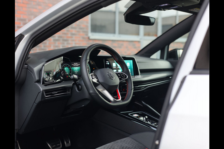 Volkswagen Golf 2.0 TSI GTI | Clubsport - Black Style - 19" Scottsdale