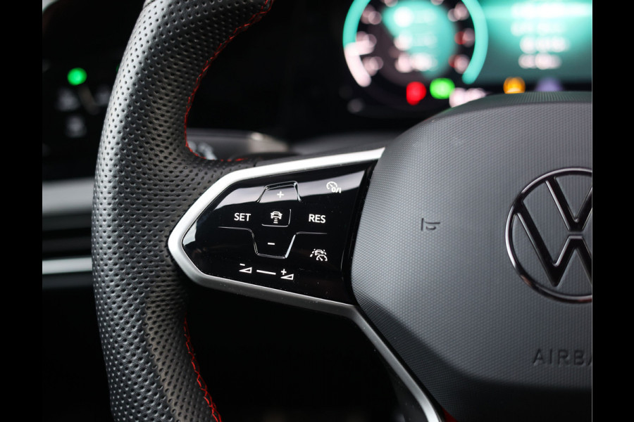 Volkswagen Golf 2.0 TSI GTI | Clubsport - Black Style - 19" Scottsdale