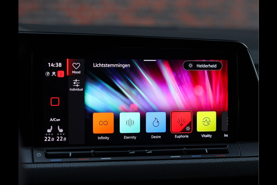 Volkswagen Golf 2.0 TSI GTI | Clubsport - Black Style - 19" Scottsdale