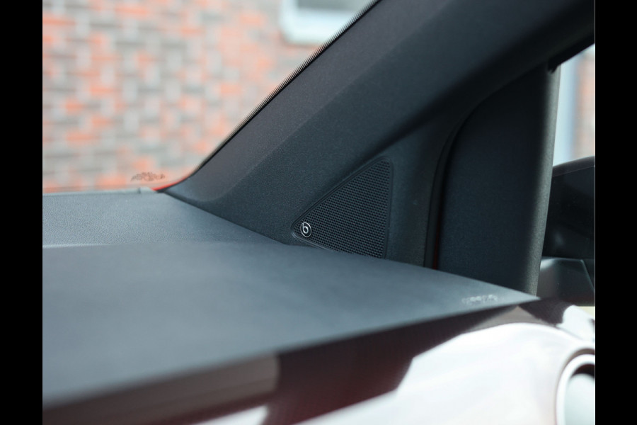 Volkswagen up! 1.0 TSI GTI | Beats - Camera - Stoelverwarming
