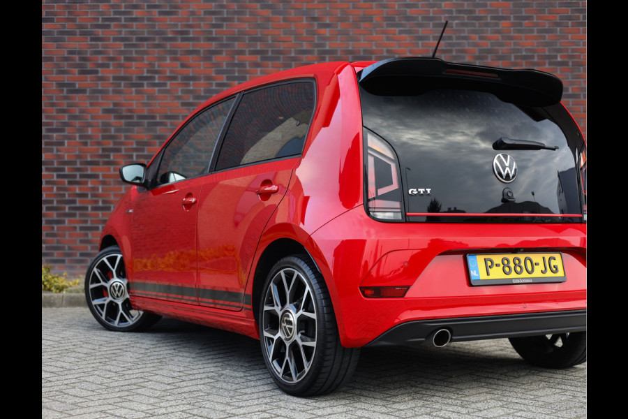 Volkswagen up! 1.0 TSI GTI | Beats - Camera - Stoelverwarming