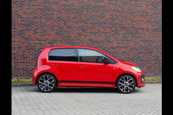 Volkswagen up! 1.0 TSI GTI | Beats - Camera - Stoelverwarming