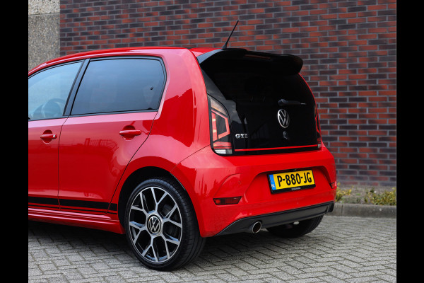 Volkswagen up! 1.0 TSI GTI | Beats - Camera - Stoelverwarming