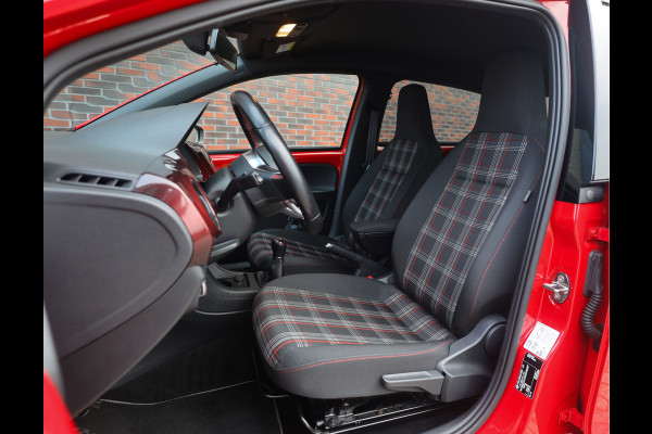 Volkswagen up! 1.0 TSI GTI | Beats - Camera - Stoelverwarming