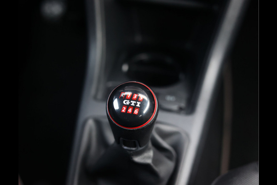 Volkswagen up! 1.0 TSI GTI | Beats - Camera - Stoelverwarming
