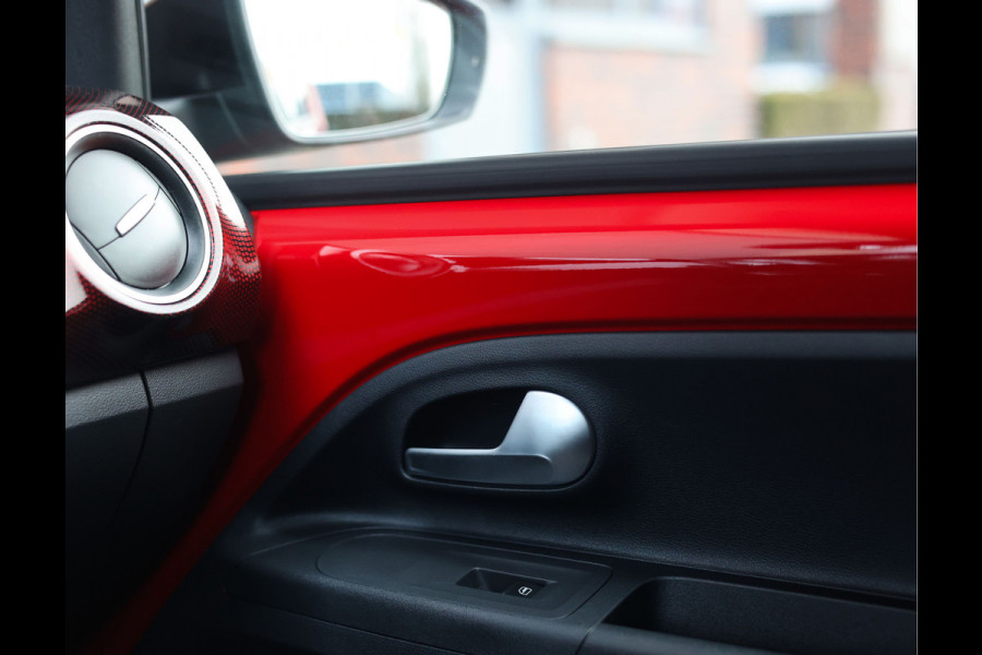 Volkswagen up! 1.0 TSI GTI | Beats - Camera - Stoelverwarming