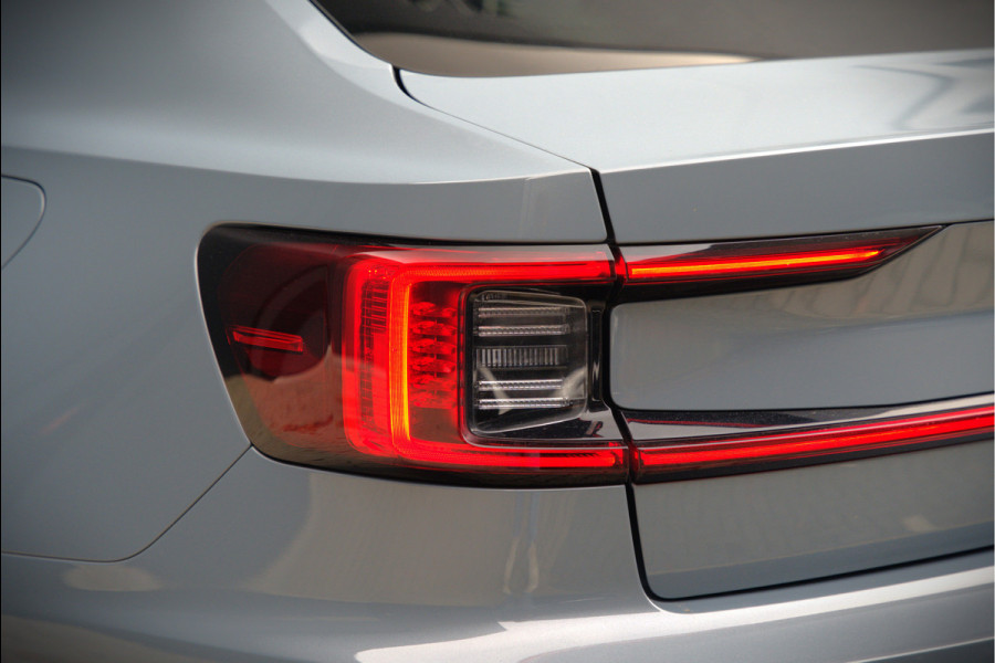 Polestar 2 Long Range Dual Motor Launch Edition 78kWh | Panoramadak | Stoelverwarming | Stuurverwarming | Harman Kardon | Memory Seat | 360 Camera | Keyless | Elektrische Trekhaak | Apple Carplay | BTW | LED |