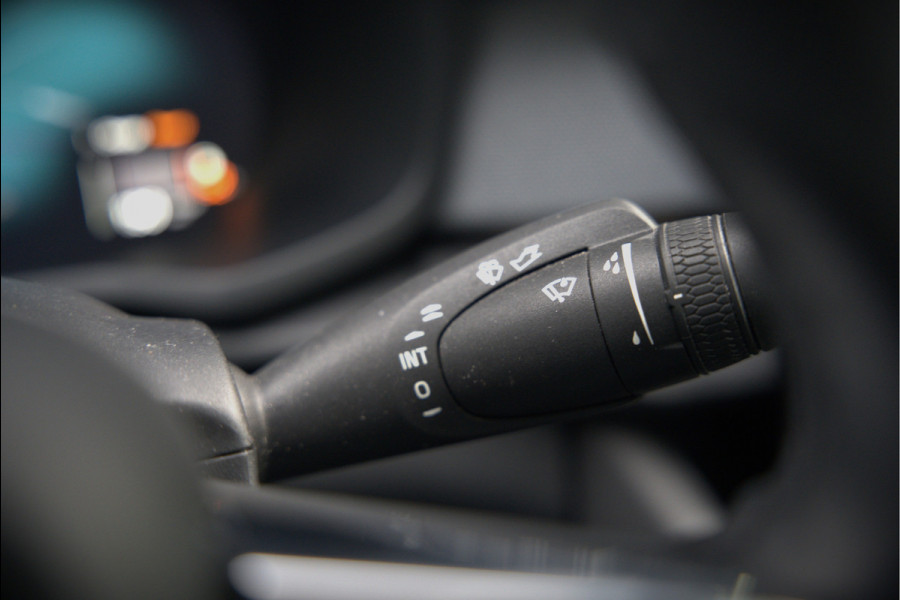 Polestar 2 Long Range Dual Motor Launch Edition 78kWh | Panoramadak | Stoelverwarming | Stuurverwarming | Harman Kardon | Memory Seat | 360 Camera | Keyless | Elektrische Trekhaak | Apple Carplay | BTW | LED |