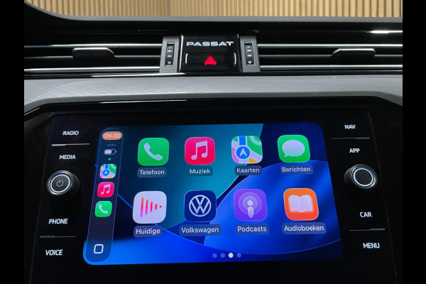 Volkswagen Passat Variant 1.4 TSI PHEV GTE Business|ACC|CARPLAY|CAMERA|CLIMATE+CRUISE|STOELVERW|ELEK.INTERIEUR|NAVIGA|LANE-ASSIST|