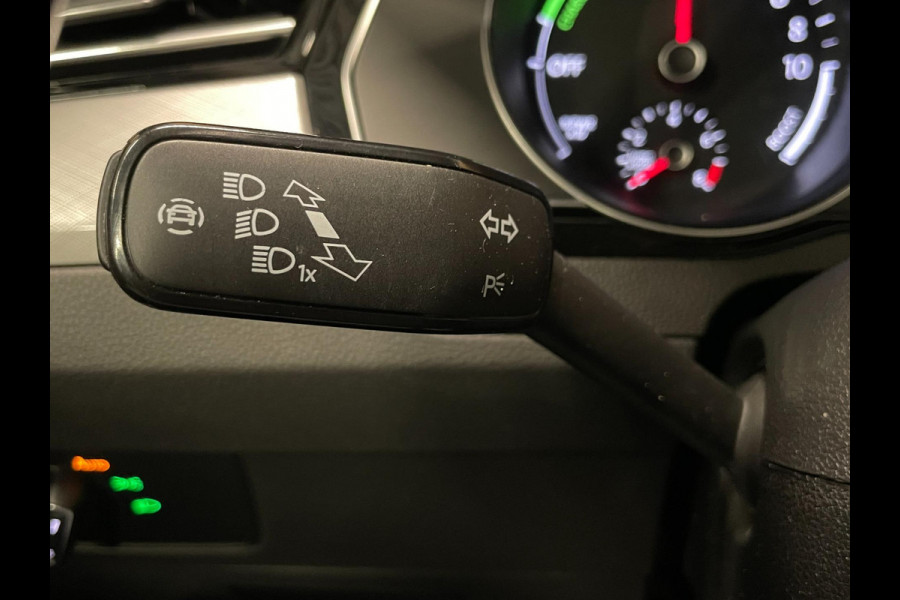 Volkswagen Passat Variant 1.4 TSI PHEV GTE Business|ACC|CARPLAY|CAMERA|CLIMATE+CRUISE|STOELVERW|ELEK.INTERIEUR|NAVIGA|LANE-ASSIST|