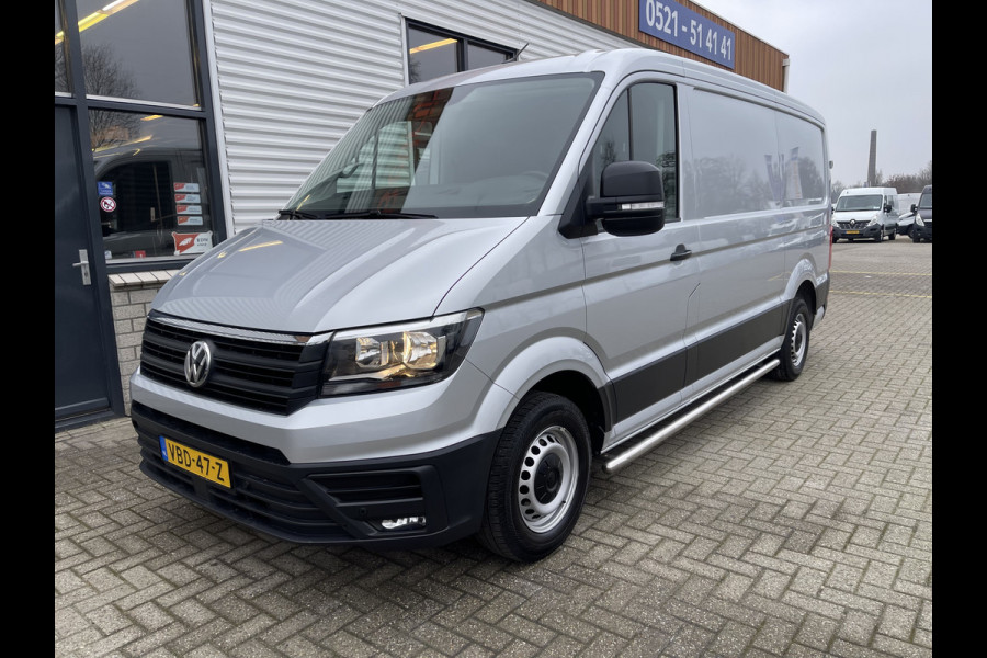 Volkswagen Crafter 30 2.0 TDI L3H2 Comfortline ( voorheen L2H1 ) / euro 6 / bpm vrij / lease vanaf € 358 / vaste prijs rijklaar € 21.950 ex btw / zilver metallic / airco / cruise / navi / pdc voor en achter