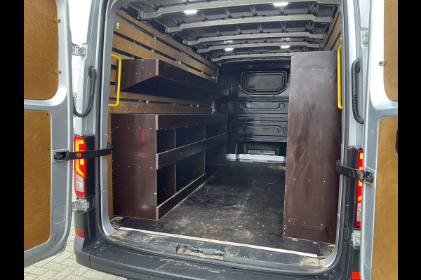 Volkswagen Crafter 30 2.0 TDI L3H2 Comfortline ( voorheen L2H1 ) / euro 6 / bpm vrij / lease vanaf € 358 / vaste prijs rijklaar € 21.950 ex btw / zilver metallic / airco / cruise / navi / pdc voor en achter