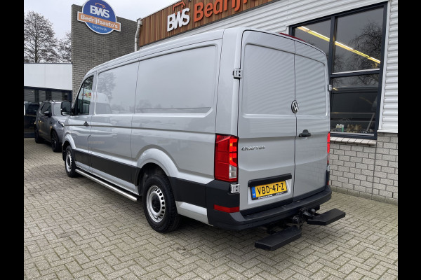 Volkswagen Crafter 30 2.0 TDI L3H2 Comfortline ( voorheen L2H1 ) / euro 6 / bpm vrij / lease vanaf € 358 / vaste prijs rijklaar € 21.950 ex btw / zilver metallic / airco / cruise / navi / pdc voor en achter